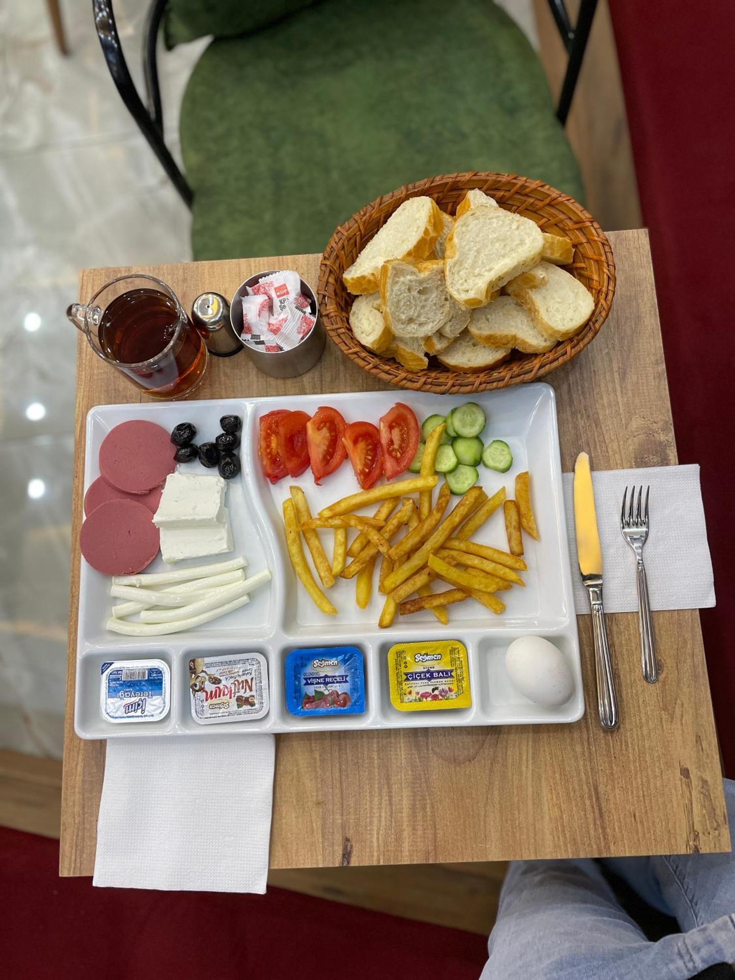 Eymen Palace Otel *