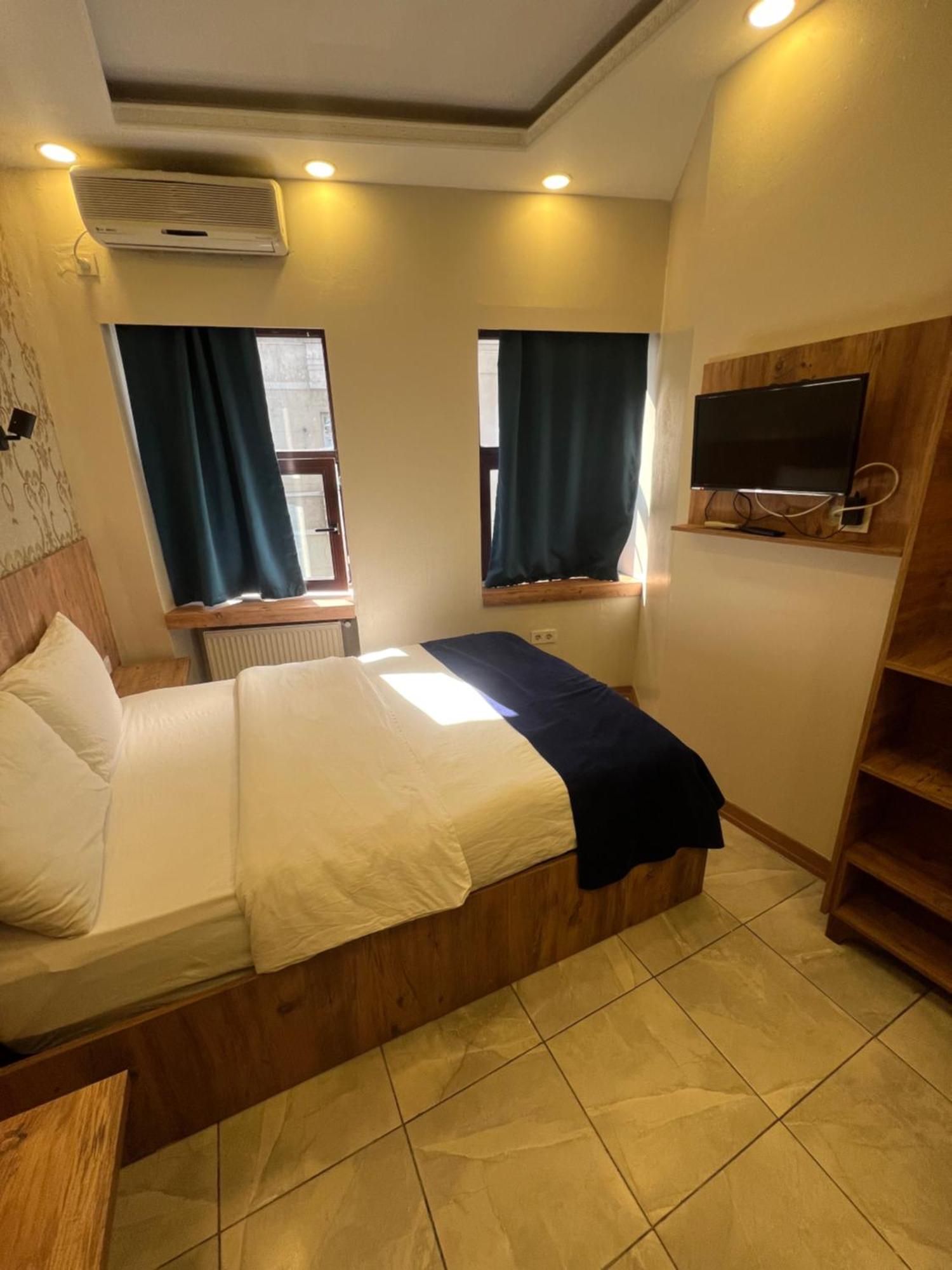Eymen Palace Otel *